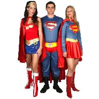 Mulher Maravilha, Superman e Supergirl